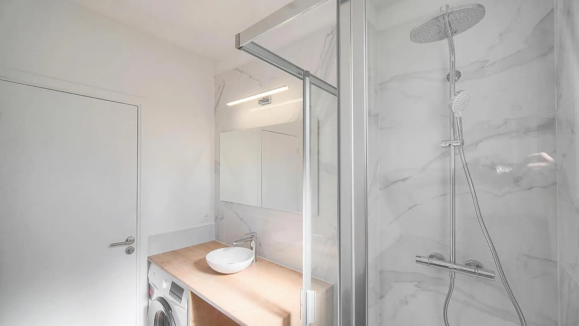 Studio Lumineux Refait En 2025 A Neuf A0B206 Cannes Apartment